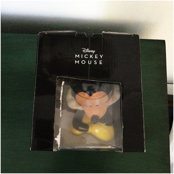 🍒 DISNEY Mickey Mouse Ceramic Coin Bank – Classic Outfit, NWT - Picture 11 of 12